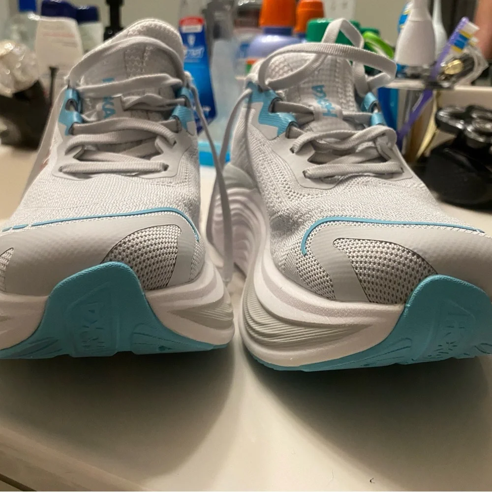 Hoka Women’s Skyward X Gray Blue Size 6 (6D) - Used 27 mi, Like New. $75 Floor - Picture 9 of 16